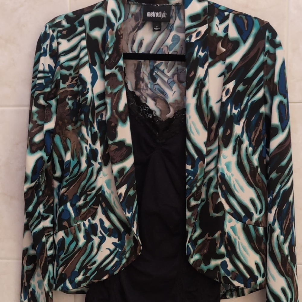 Metrostyle Blue and Brown Blazer with Modern Design
